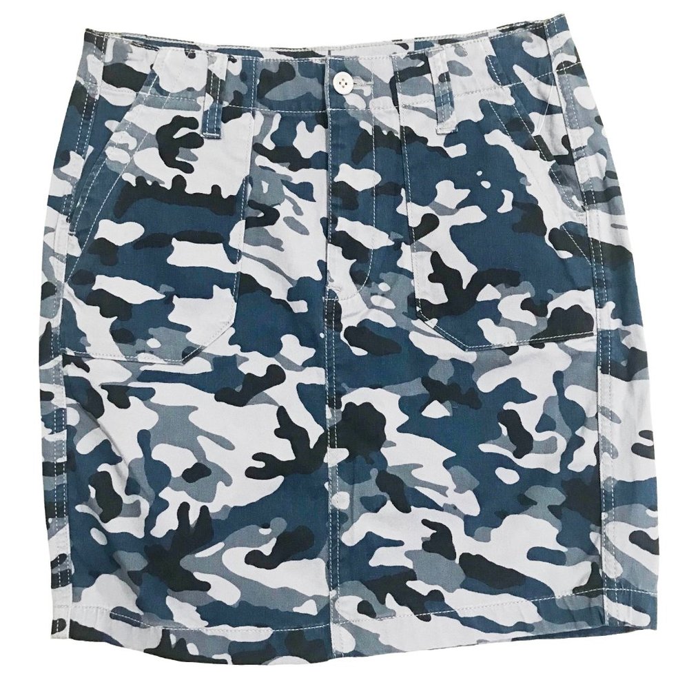 Blue Camouflage Curved Hem Denim Skirt NWOT Size 8